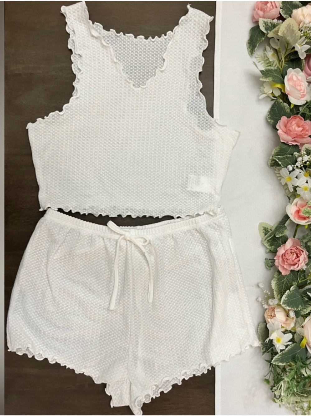 Women’s White Lace-Edge Tank & Shorts Sleep Set